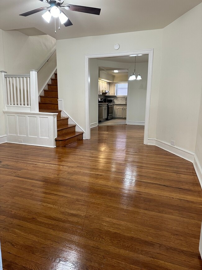 Building Photo - 5232 Pennsgrove St