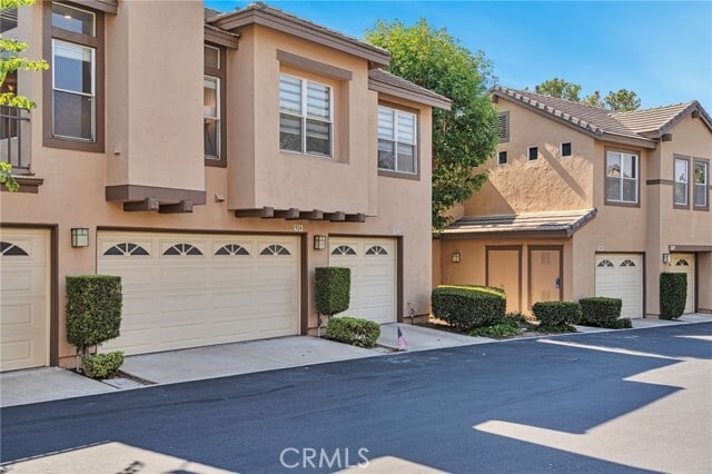 Building Photo - 922 S Country Glen Way