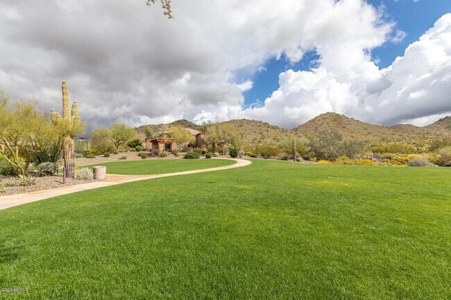 Building Photo - 1751 W Desperado Way