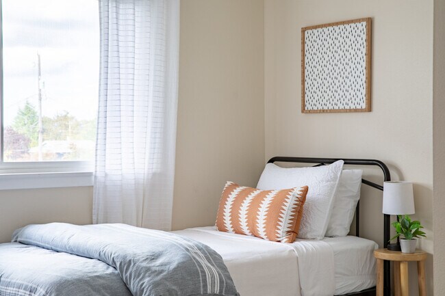 Building Photo - 7947 10th Ave SW