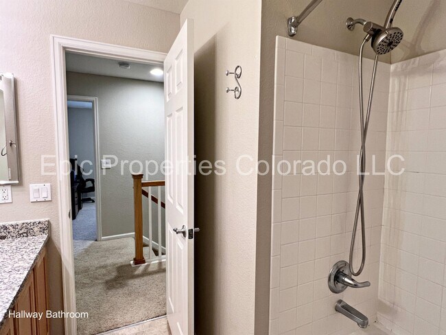 Building Photo - 12832 Mayfair Way