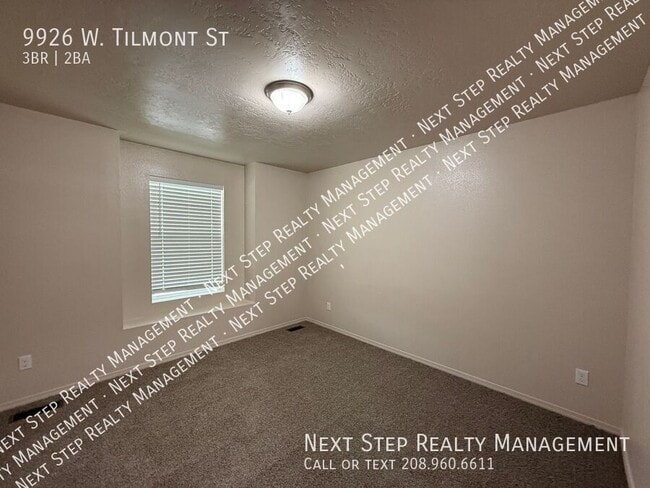 Building Photo - 9926 W Tilmont St