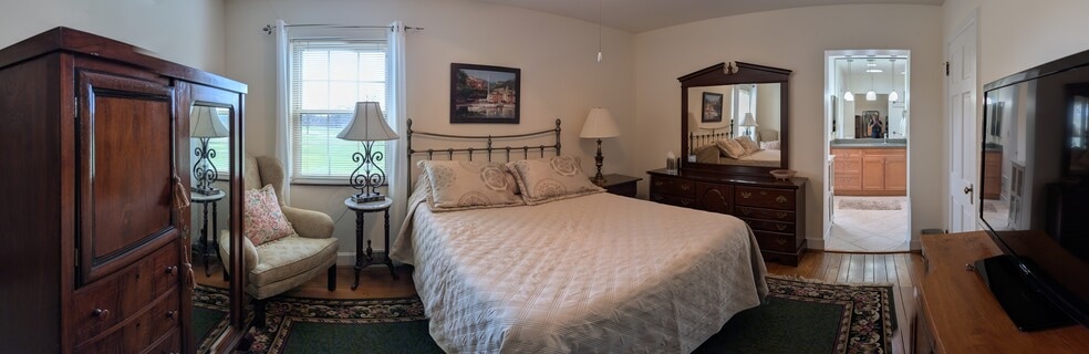 Building Photo - 6201 Lisbon Ave