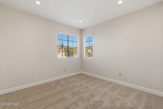 Building Photo - 26916 Lost Oak Ct