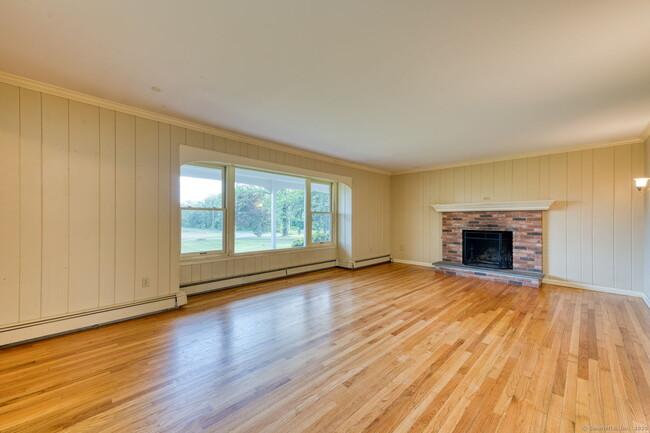 Building Photo - 99 Ridge Rd