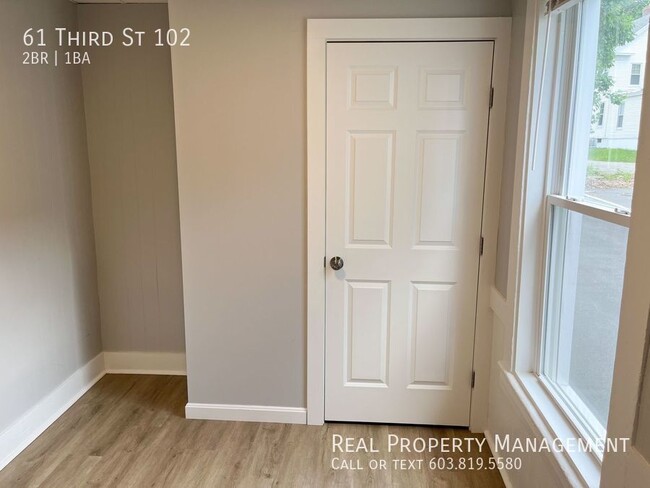 Building Photo - 61 Third St 102-