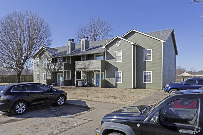 Primary Photo - Westbrook Apartments