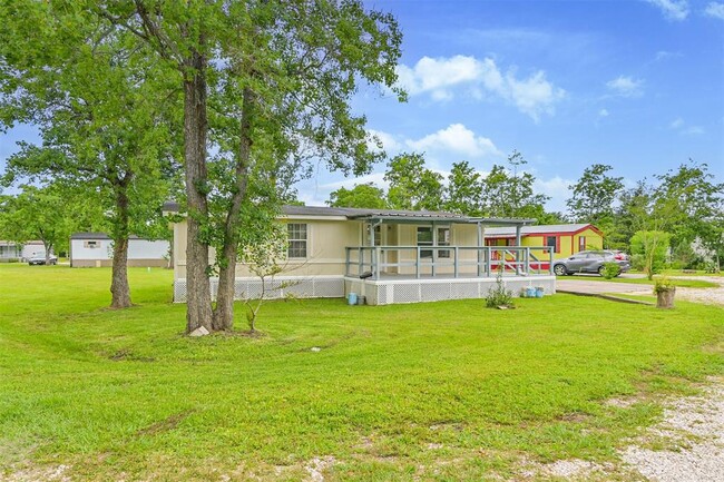 Building Photo - 1749 Max Rd