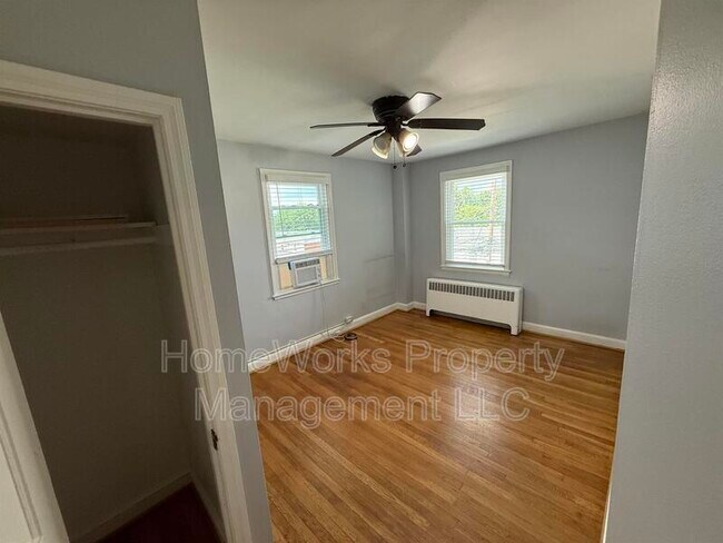 Building Photo - 125 Cherrydell Rd