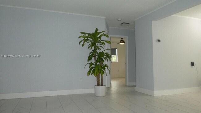 Building Photo - 3240 SW 66th Terrace
