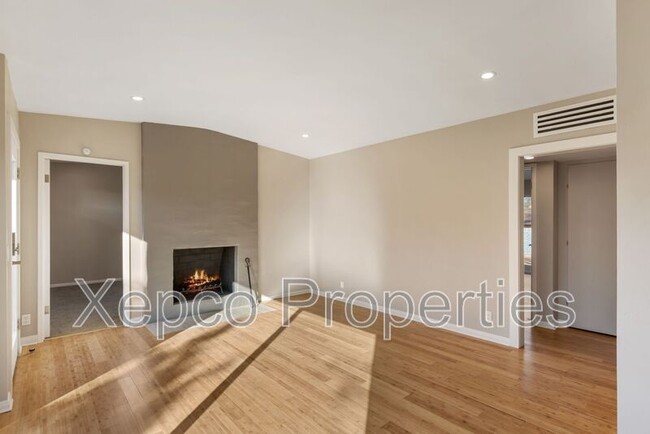 Building Photo - 68540 F St
