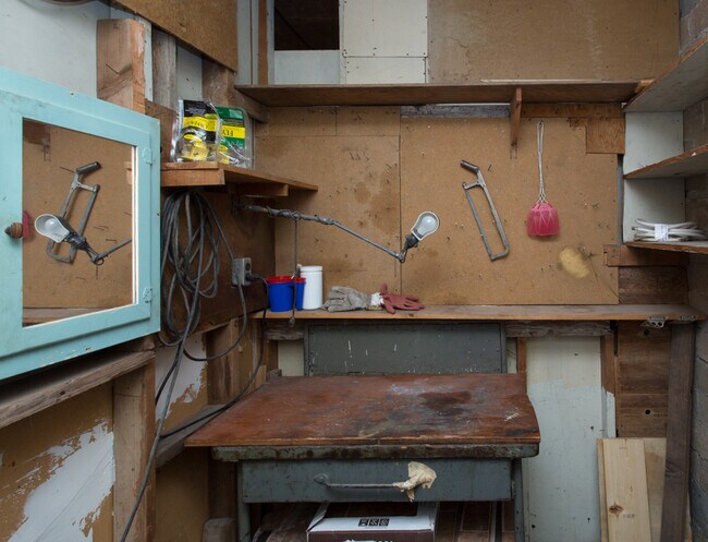 Building Photo - OLD TOWN NORTH VALLEY 2/BD 2/BA 1/CG