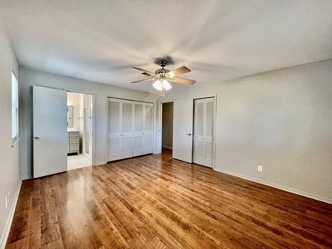 Building Photo - Updated Home w/ 2 Car Garage, Backyard and...