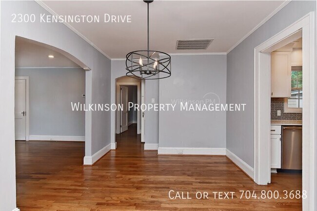 Building Photo - 2300 Kensington Dr