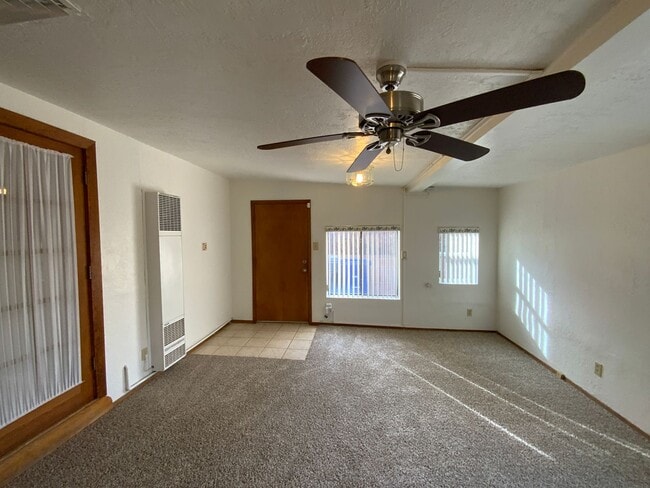 Building Photo - 3 Bedroom Single Story Home Available Near Eubank Blvd NE & Indian School Rd NE!
