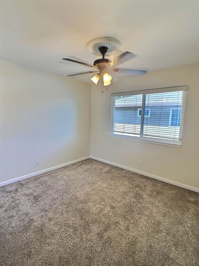 Building Photo - 2 Bedroom Unit in South San Jose Fourplex