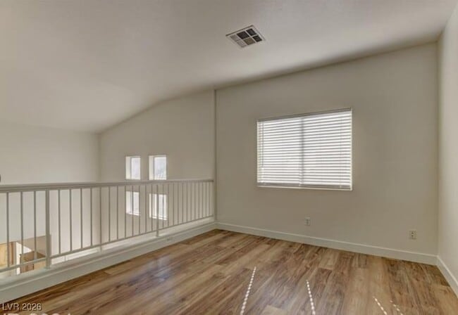 Building Photo - 885 Veranda View Ave