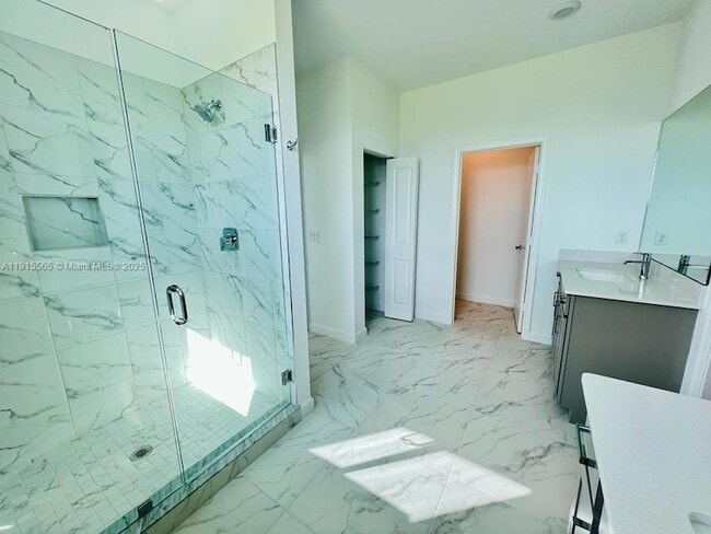 Building Photo - 1079 Haywagon Trl