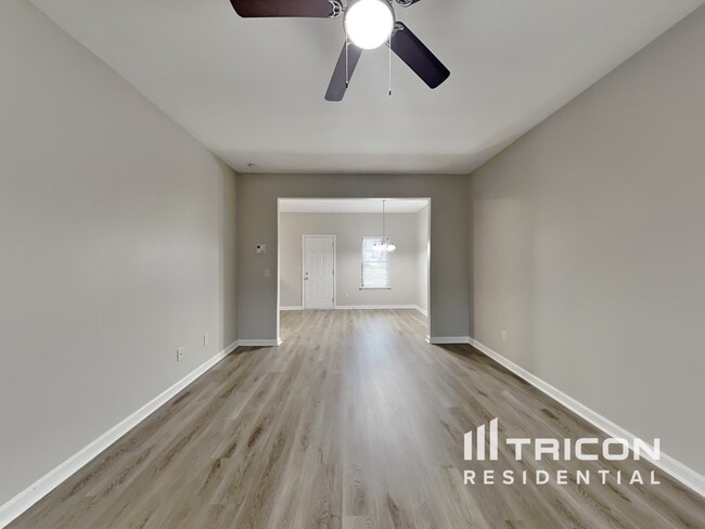 Building Photo - 48 Wyndham Ct