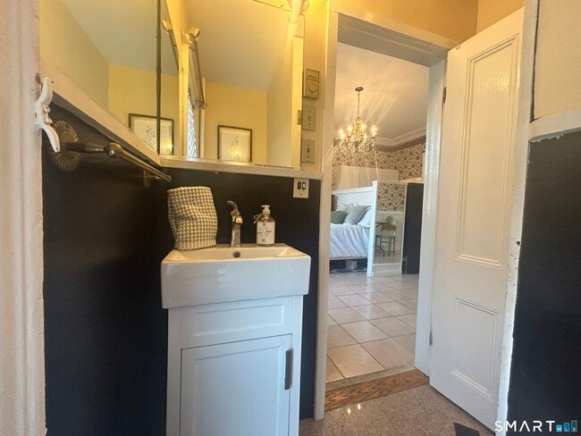 Building Photo - 40 Franklin St