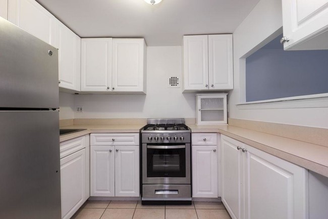 220 East 22nd Street - 220 E 22nd St New York NY 10010 | Apartment Finder