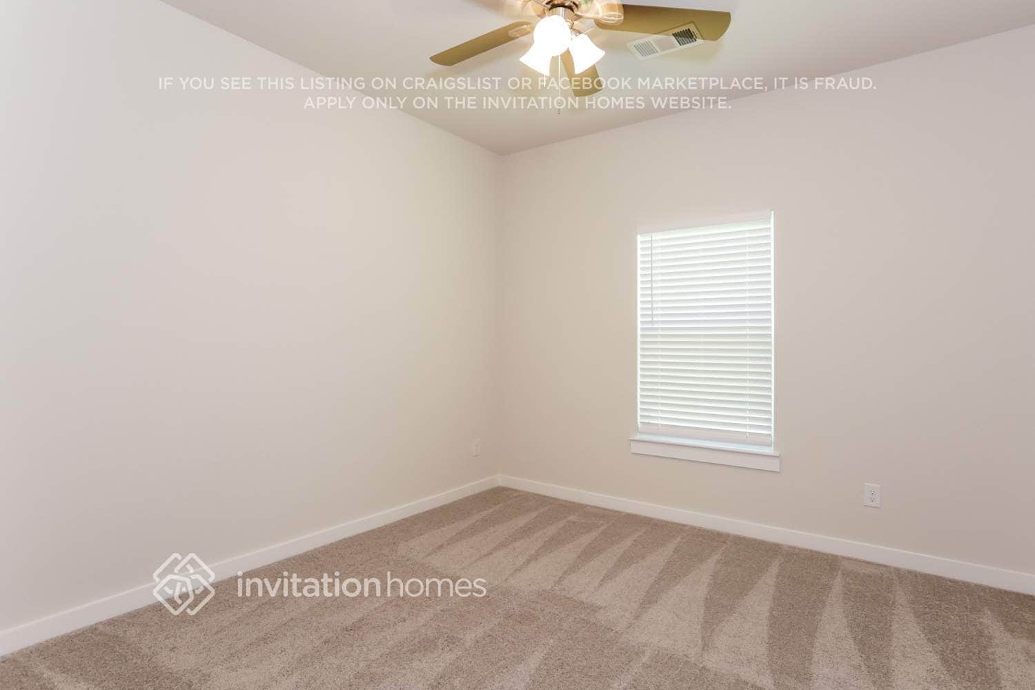 Building Photo - 419 Amberville Dr