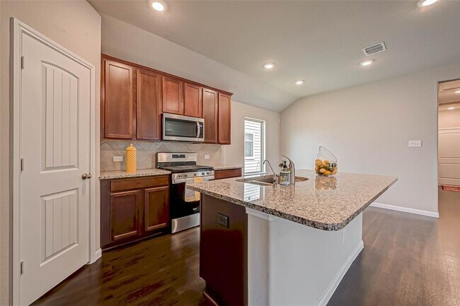 Building Photo - 21622 Sage Landing Ln