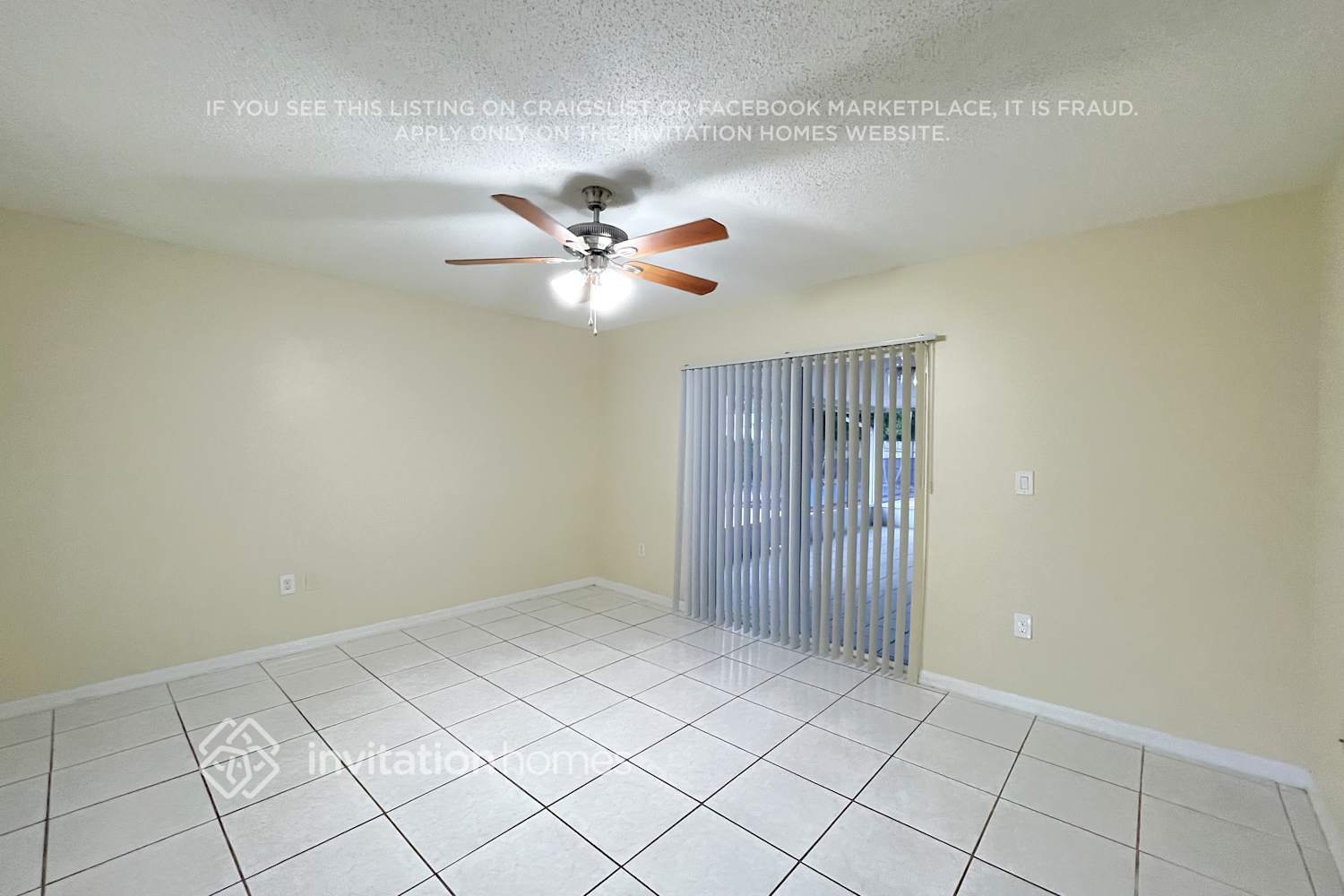 Building Photo - 16440 SW 144th Ave