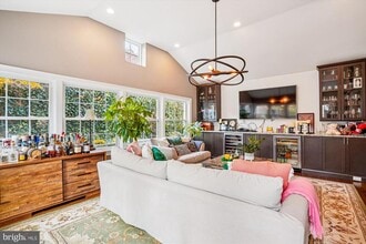 Building Photo - 4110 Edgevale Ct