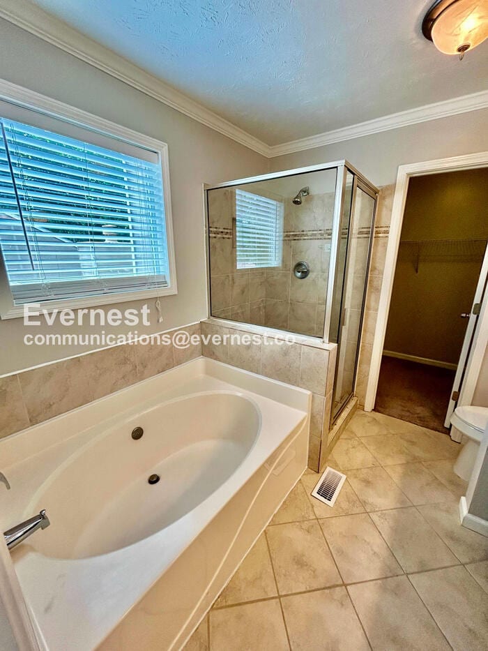 Building Photo - 655 S Preston Ct