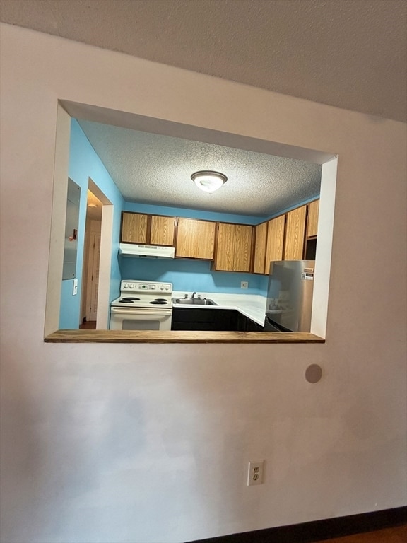 Building Photo - 75 Scotch Pond Pl