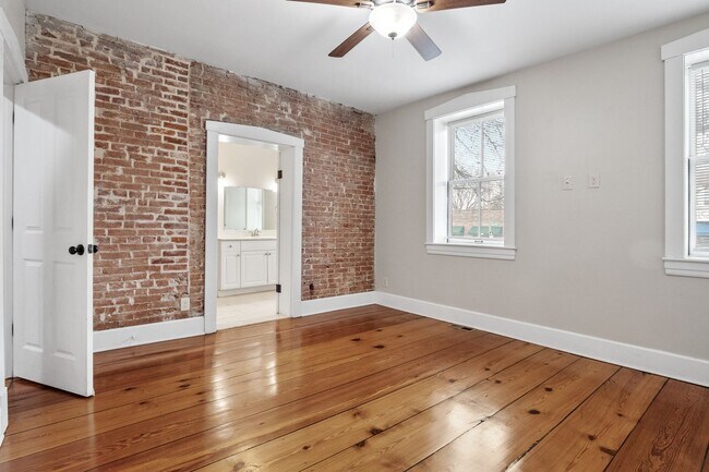Building Photo - 2226 Gravois Ave