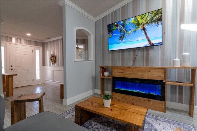 Building Photo - 6908 Arbor Oaks Cir