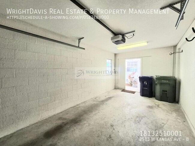 Building Photo - 2513 W Kansas Ave