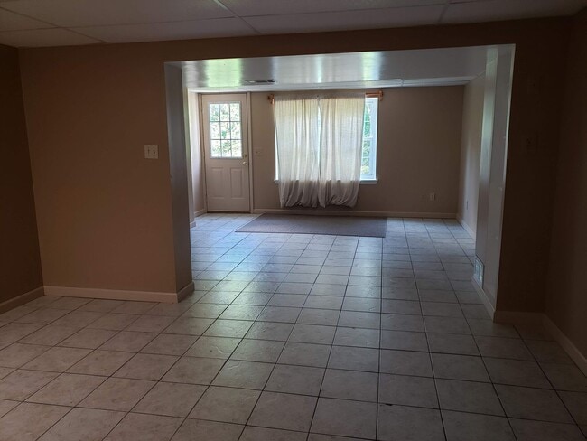 Building Photo - Cranberry Township