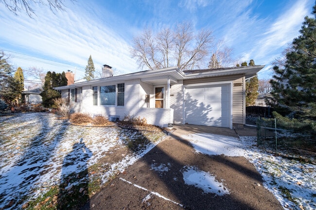 Building Photo - 5605 Newton Ave S