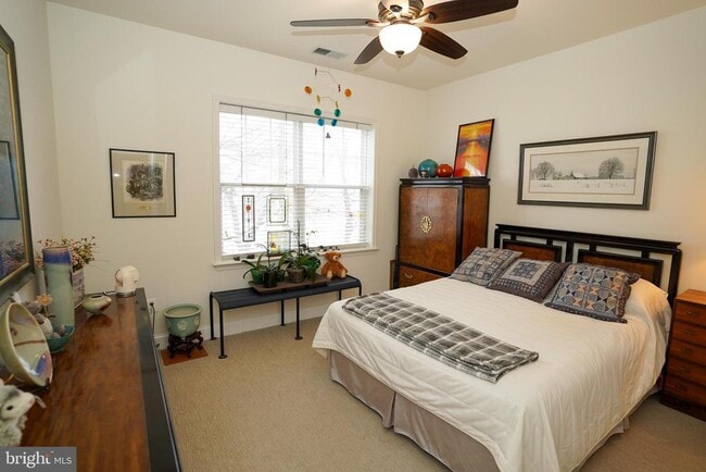 Building Photo - 2111 Ganton Green