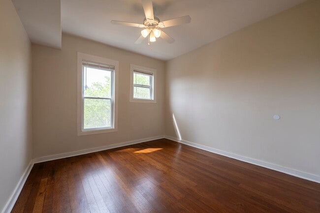 Building Photo - Spacious, Renovated 3 Bedroom 1 Bathroom