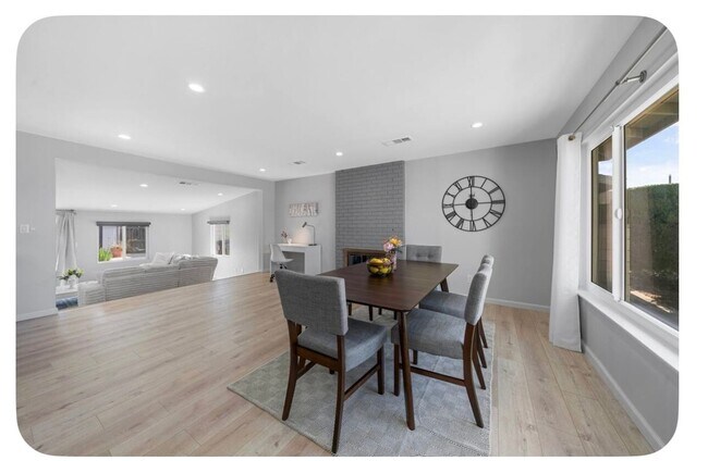 Building Photo - Fully Furnished Remodeled Home in Garden G...