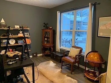 Building Photo - 32918 Rebecca Ln