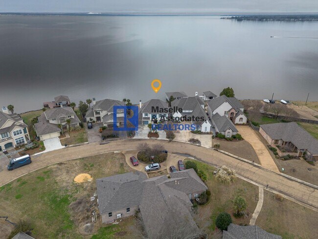 Building Photo - 1418 Windrose Dr