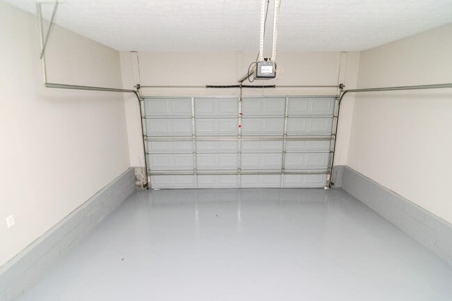 Building Photo - 2539 Danielle Ln