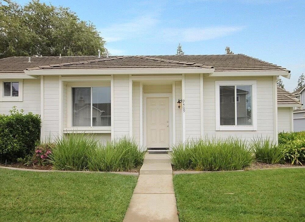Building Photo - 9409 Laguna Pointe Way