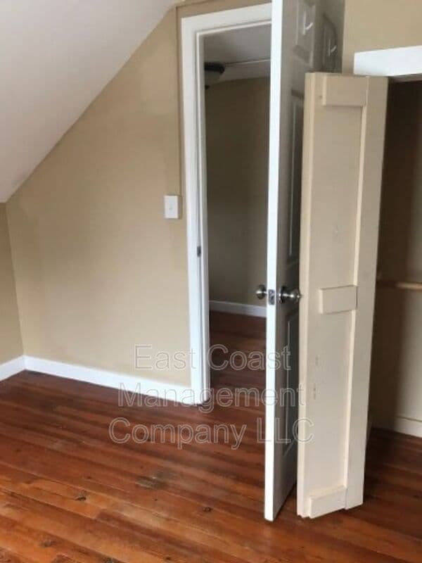 Building Photo - 4809 Arabia Ave