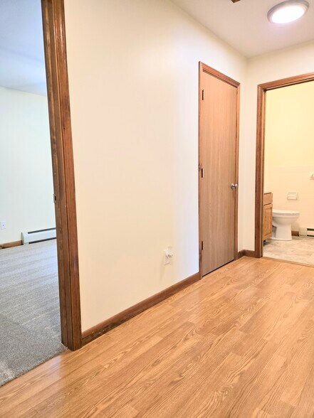 2nd Floor Hall - 602 Forest Ln