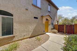 Building Photo - 17365 N Cave Creek Rd