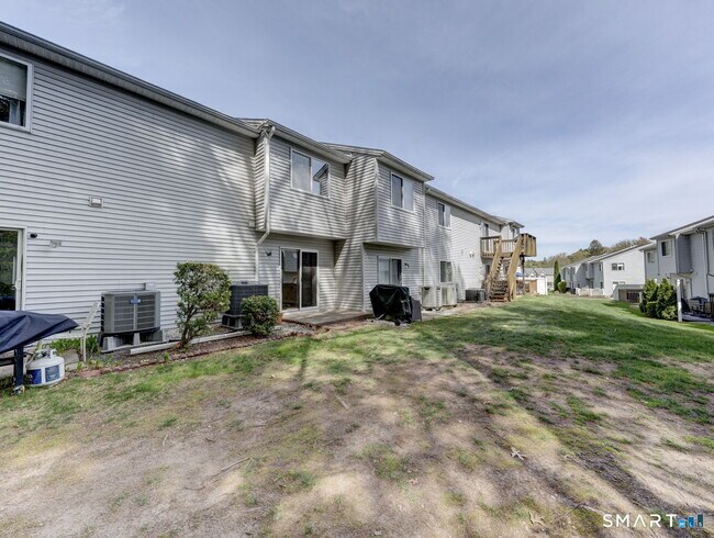 Building Photo - 155 Redstone Hl Rd