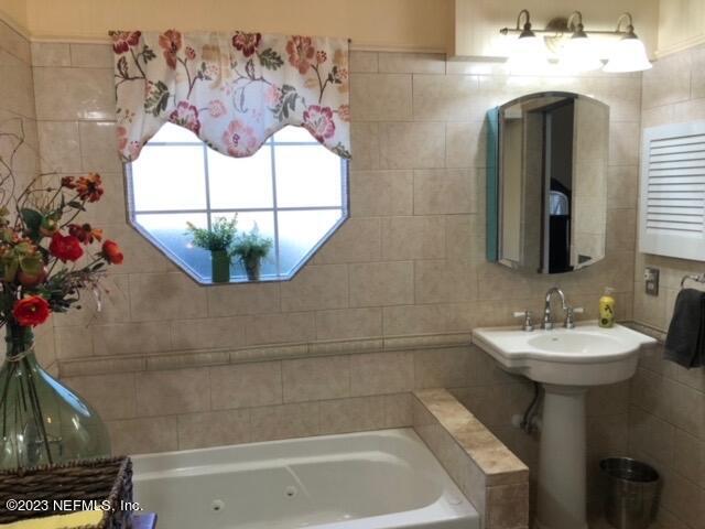 Building Photo - 1523 Blue Heron Ct