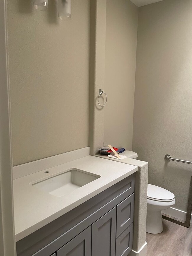 Building Photo - The Colony 55+