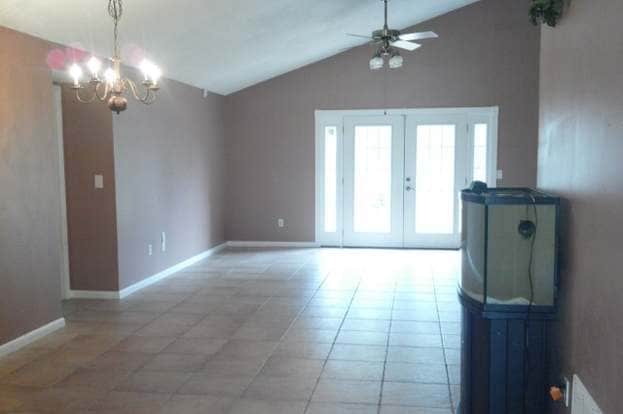 Building Photo - 8379 Chason Rd W